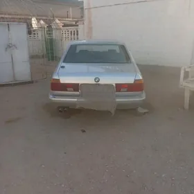 BMW 730 1992