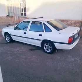 Opel Vectra 1990