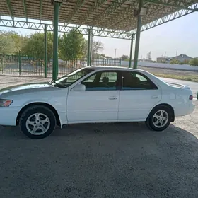 Toyota Camry 1997