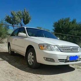 Toyota Avalon 2000