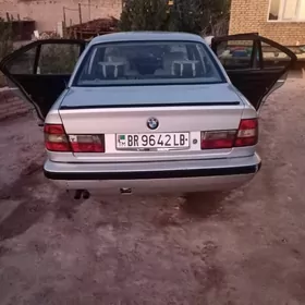 BMW 525 1992