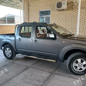 Nissan Navara 2010