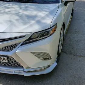 Toyota Camry 2020