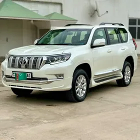 Toyota Land Cruiser Prado 2021