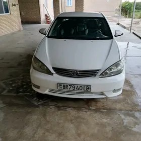 Toyota Camry 2003