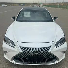 Lexus ES 350 2021