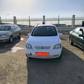 Opel Zafira 2001