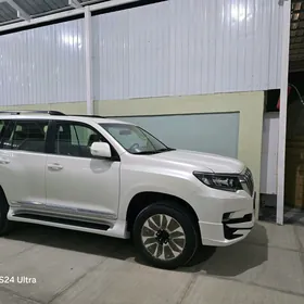 Toyota Land Cruiser Prado 2023