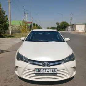 Toyota Camry 2016