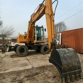 Caterpillar Excavator 1996