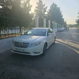 Toyota Avalon 2012