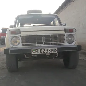 Lada Niva 1986