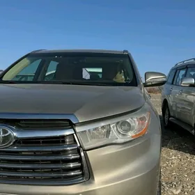 Toyota Highlander 2015