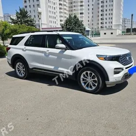 Ford Explorer 2022