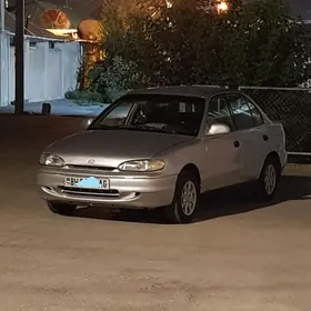 Hyundai Accent 1996