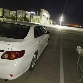 Toyota Corolla 2010