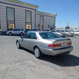 Toyota Camry 1998