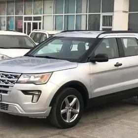 Ford Explorer 2018