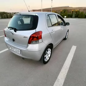 Toyota Yaris 2009