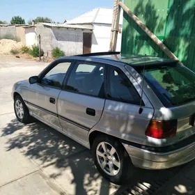 Opel Astra 1993