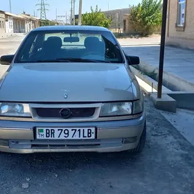 Opel Vectra 1992