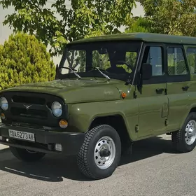 UAZ 469 2005