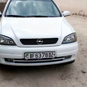 Opel Astra 2003