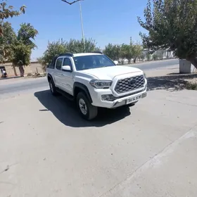 Toyota Tacoma 2021