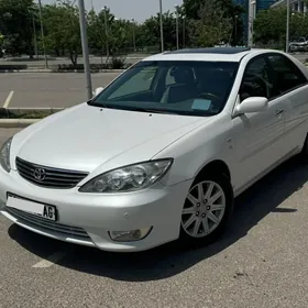 Toyota Camry 2003