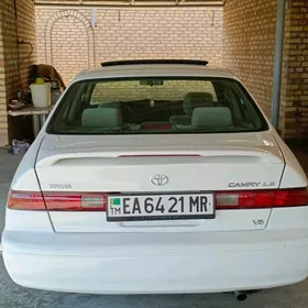 Toyota Camry 1998