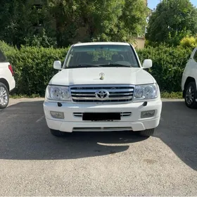 Toyota Land Cruiser 2000