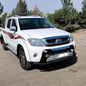 Toyota Hilux 2010