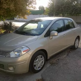 Nissan Versa 2009