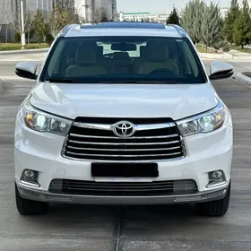 Toyota Highlander 2016