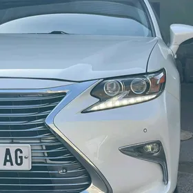 Lexus ES 350 2018