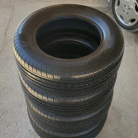 Teker  215/65/15  R