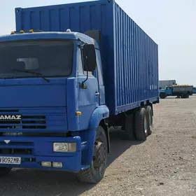 Kamaz 6520 2010