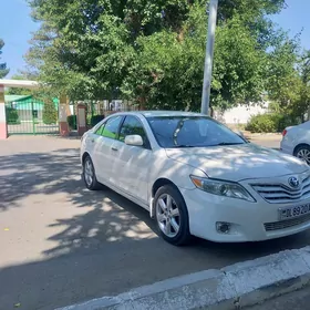 Toyota Camry 2010