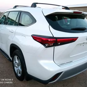 Toyota Highlander 2020