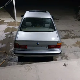 BMW 525 1992