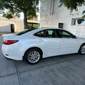 Lexus ES 350 2016