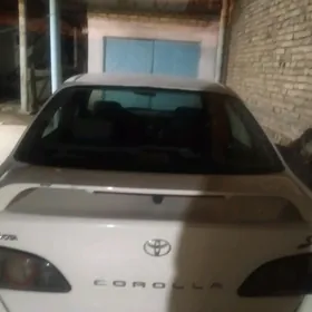 Toyota Corolla 2001