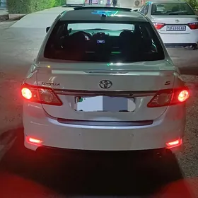 Toyota Corolla 2012