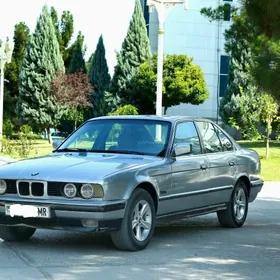 BMW 525 1993