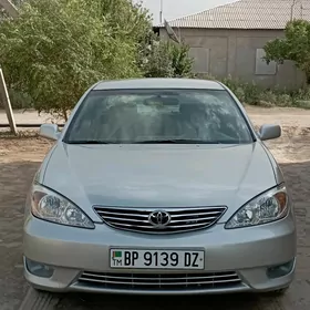 Toyota Camry 2003