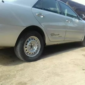 Toyota Camry 2004