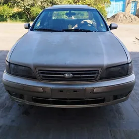 Nissan Maxima 1996