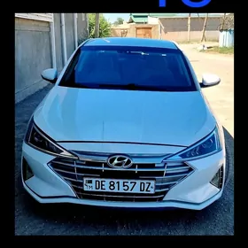 Hyundai Elantra 2020