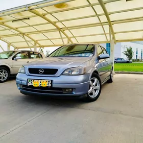 Opel Astra 2003