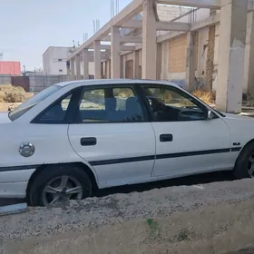 Opel Astra 1992